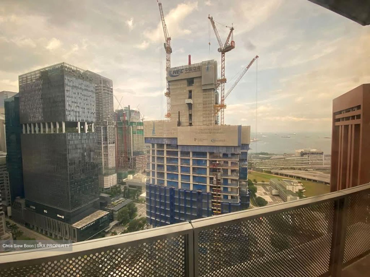 International Plaza (D2), Office #592337831